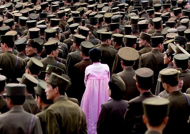 30 запрещенных снимков из Северной Кореи фотографа Эрика Лаффорга