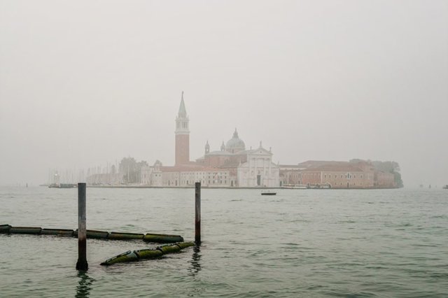 Есть запрещено! Что еще нельзя делать в Венеции?