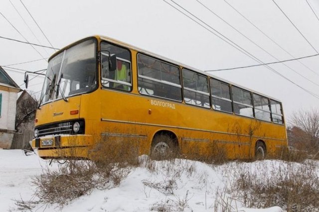 Волгоградец осуществил мечту детства и купил автобус Ikarus