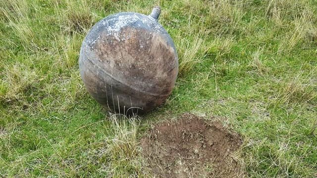 В Перу с неба упал неизвестный шар с русскими буквами