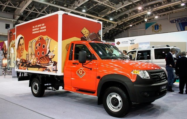 УАЗ презентовал новые спецверсии фургона «Профи»