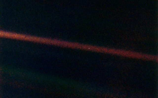 Самый одинокий фотограф или как «Новые горизонты» побили один из рекордов «Вояджeра-1»