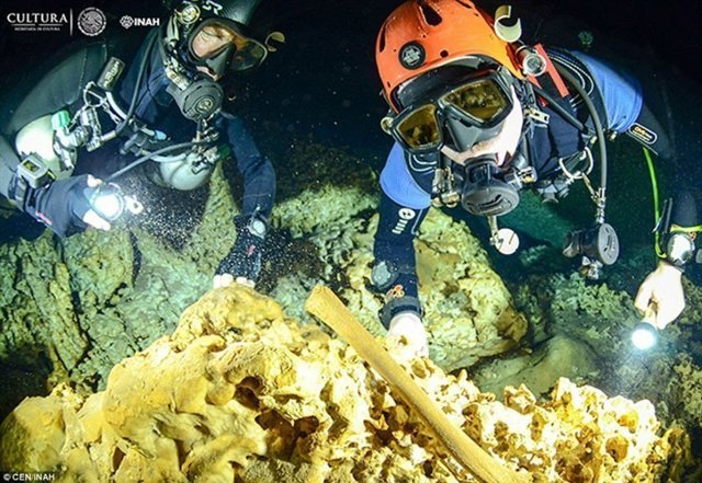 В подводных пещерах Мексики нашли уникальные артефакты цивилизации майя