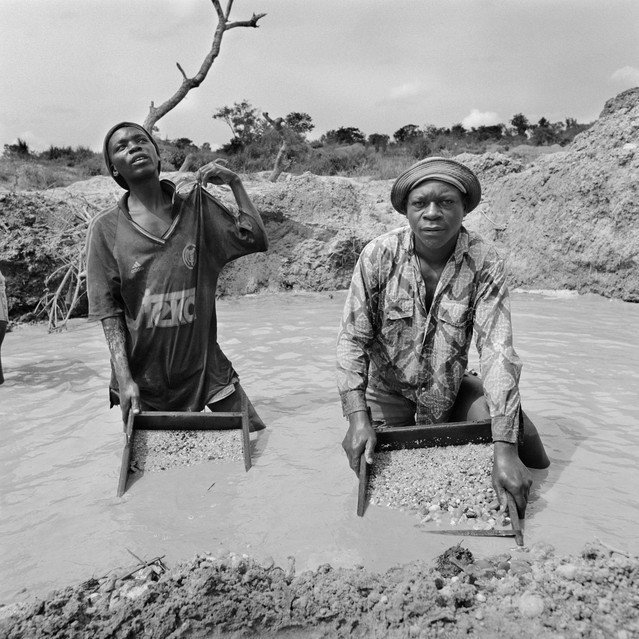 Путь алмазов от грязных шахт Африки до светских приёмов в Лондоне