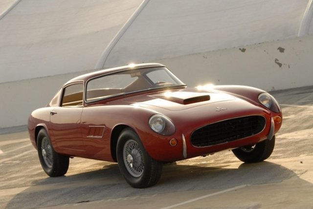 Chevrolet Corvette с итальянской внешностью