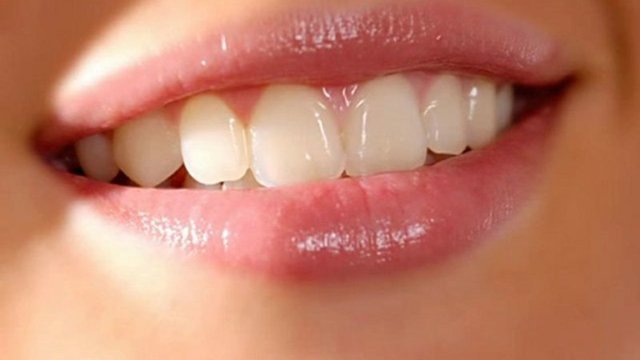 Ученые нашли способ восстанавливать зубы без пломб