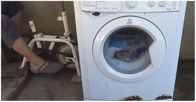 Филиппинский механик подключил старый велоcипед к стиральной машине
