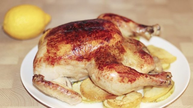 Секрет сочной курицы в лимонном маринаде