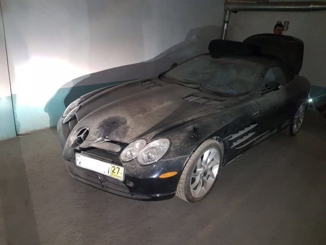 Забытый Mercedes-McLaren SLR нашли на подземном паркинге в Новосибирске