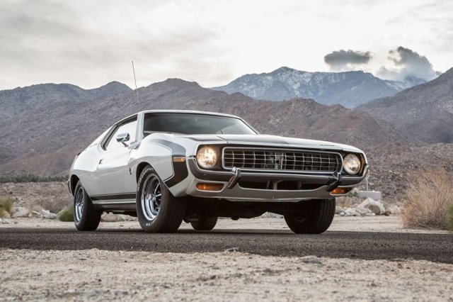 AMC Javelin от модельера Пьера Кардена