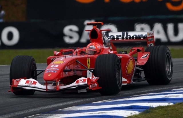 Чемпионская Ferrari F2004 - Dominatore rosso