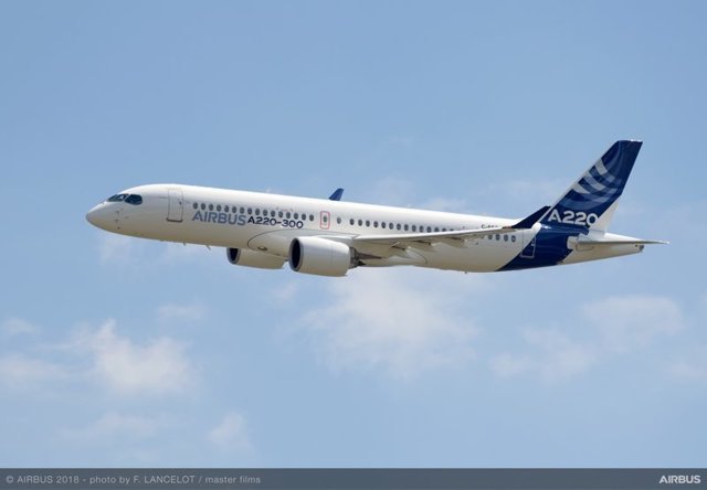 Airbus представила новый самолёт A220