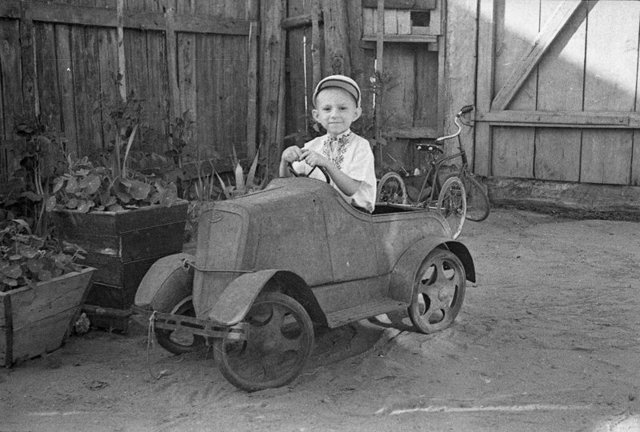 Советский автопром для детей