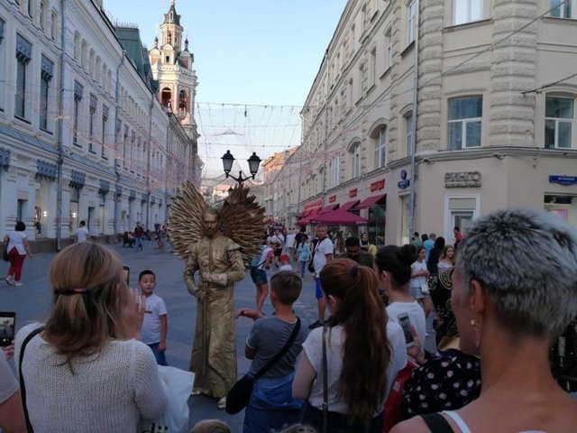 Я сегодня говорил со статуей