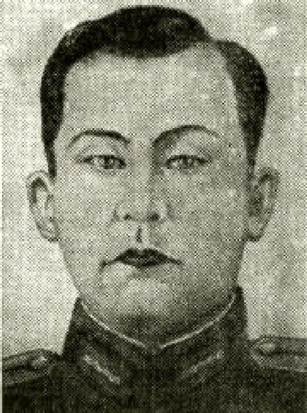 Герои Советского Союза. Каракозы Абдалиев