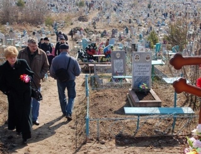 В Башкирии умерших предлагают хоронить стоя