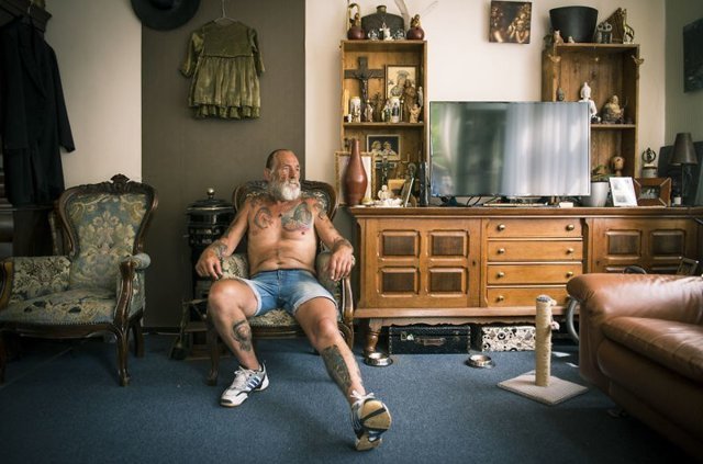 Татуированные старички и старушки в фотопроекте "Возраст тату: никогда не поздно"