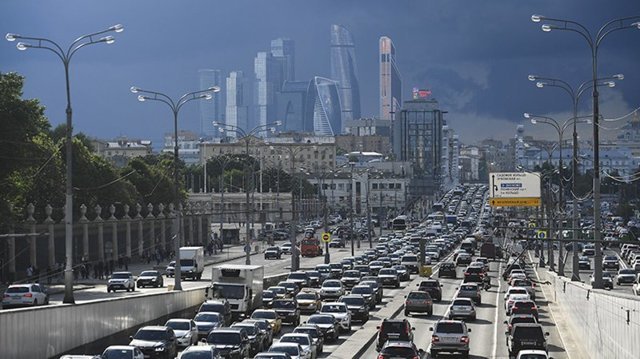 Бизнес попросил сделать въезд в Москву платным