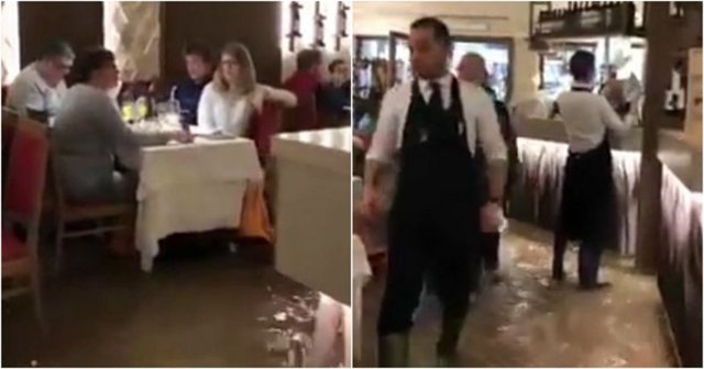 Когда наводнение это не повод для закрытия ресторана