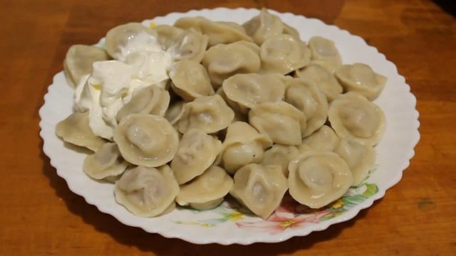 В Роскачестве рассказали, как выбрать идеальные пельмени