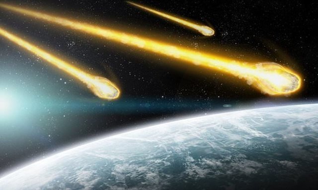 NASA: К Земле приближаются три крупных астероида
