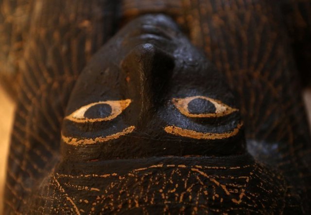В Египте открыли 3000-летний саркофаг служителя храма Мут