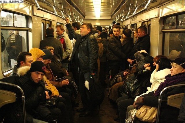 Раздражающие привычки пассажиров общественного транспорта