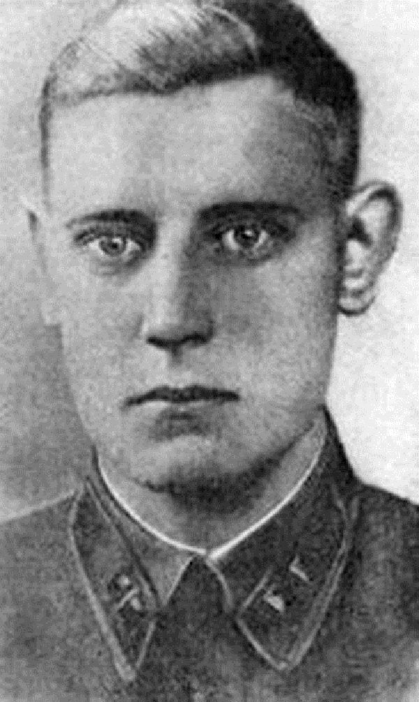 Герои Советского Союза. Михаил Иванович Васильев
