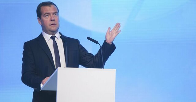 Дмитрий Медведев: чтобы бороться с бедностью, надо понять тех, кто так живет