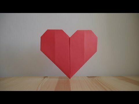 Оригами. Как сделать сердце из бумаги (видео урок)