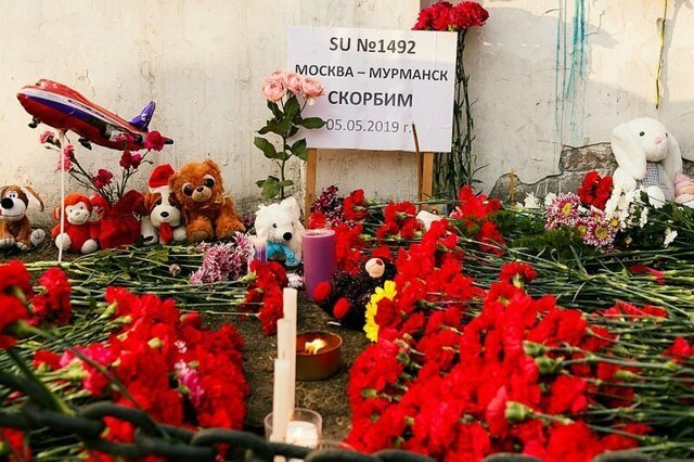 "Хороший парень … был": истории погибших в авиакатастрофе в Шереметьево