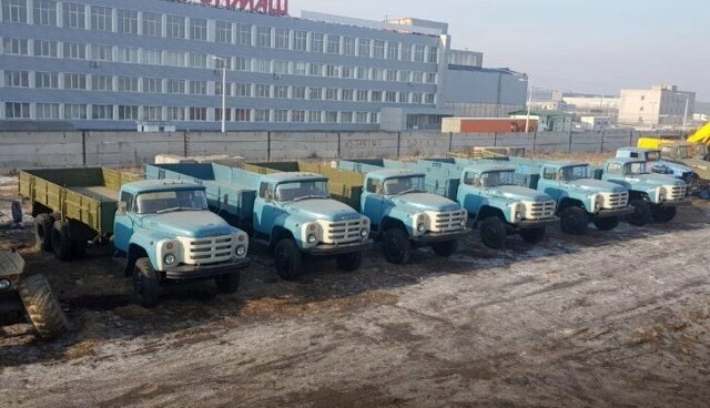 На «Авито» распродают грузовики ЗИЛ-133ГЯ, состоявшие в государственном резерве