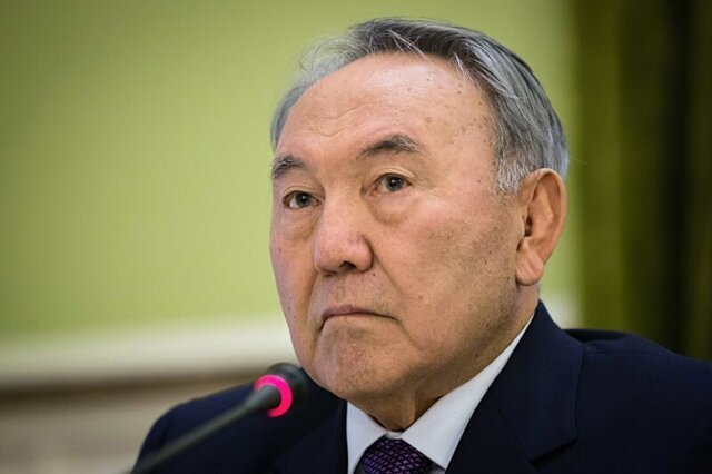 Почему ушел в отставку Назарбаев?