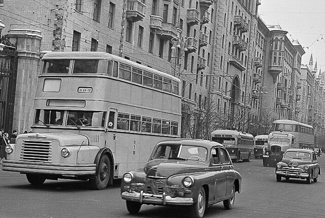 Почему в СССР не прижились двухэтажные автобусы и троллейбусы?