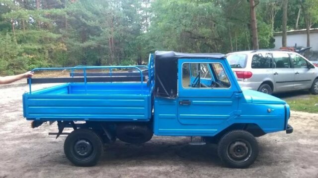 На продажу в Польше выставлен редкий грузовичок ЛуАЗ