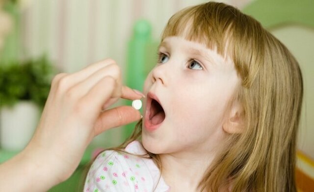 Почему аспирин нельзя давать детям?