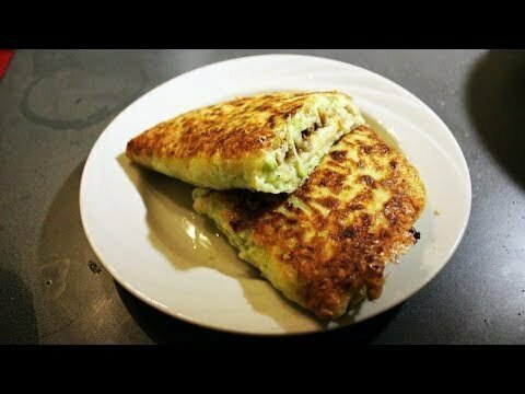 Нежные и очень вкусные чебуреки из кабачков