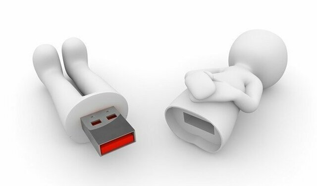 Создатель разъема USB объяснил, почему его так трудно вставить с первого раза