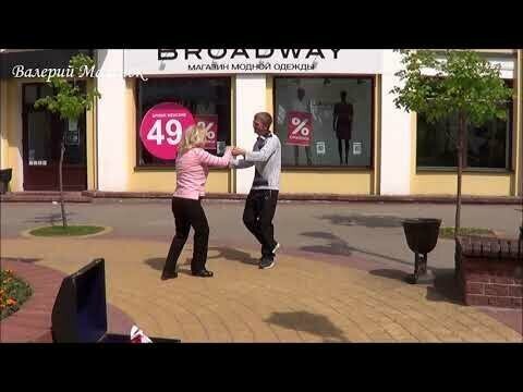Мама с сыном. Брест