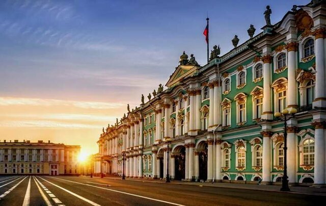 Как отличить москвича от петербуржца