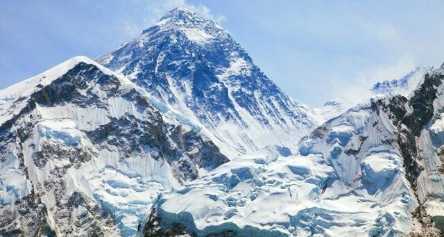 Высоту Эвереста перепроверят после землетрясений
