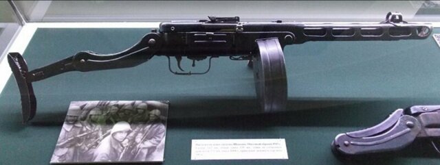 Опытный пистолет-пулемет Шпагина ППШ-45