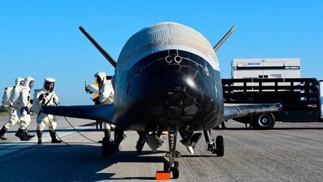Мини-шаттл США вернулся на Землю после 780 дней пребывания на орбите