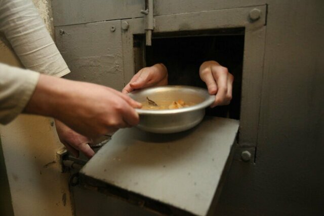 В МВД рассказали, как жучки в крупе влияют на вкус тюремной каши