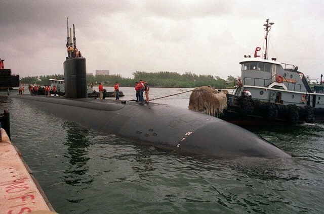 Как один человек уничтожил атомную подводную лодку США?