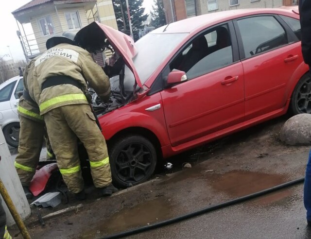 Авария дня. Гонщик на Ford устроил ДТП в Петербурге