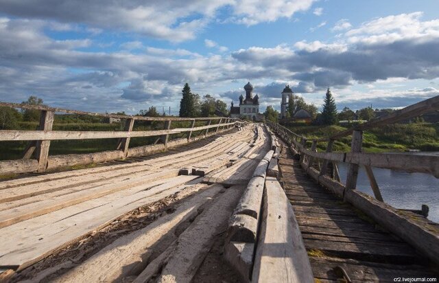 Танцующий мост в Архангельской области