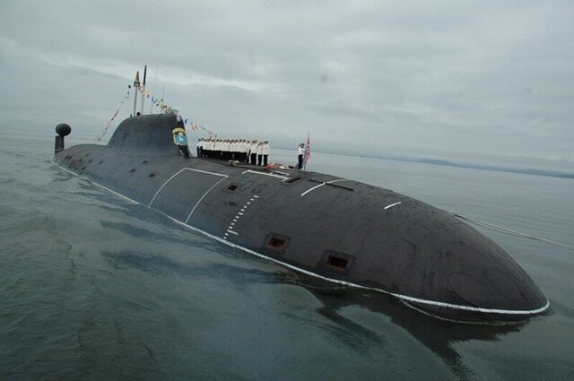 Российские подводные лодки «Братск» и «Самара» оснастят крылатыми ракетами «Калибр»