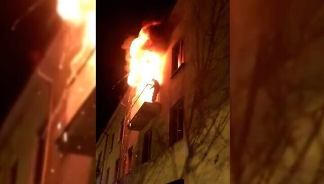 Пьяный житель Великого Новгорода получил жуткие ожоги во время пожара