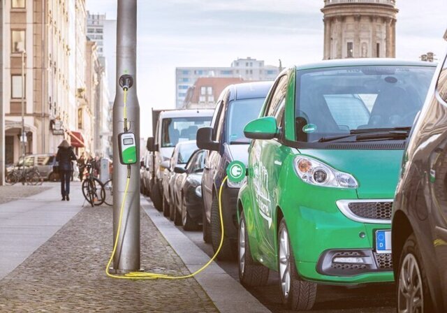 Из-под действия запрещающих знаков выведут электромобили и автомобили на газу